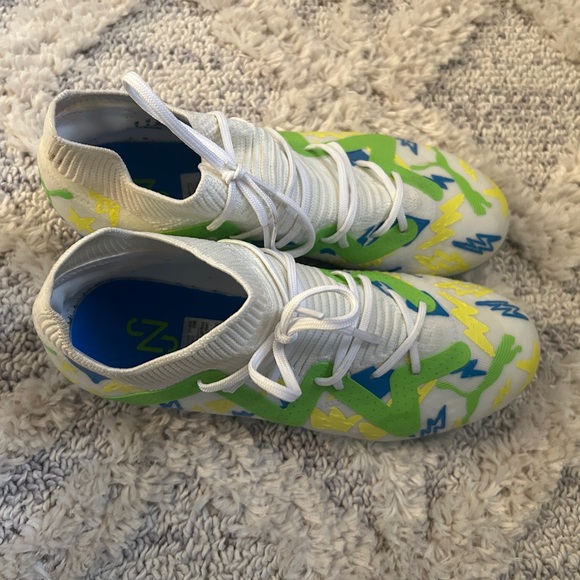 PUMA Future Ultimate Neymar JR - Youth - Size 4 - Picture 4 of 6